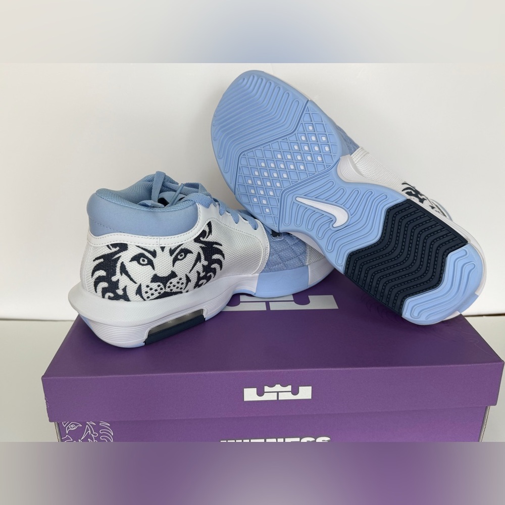 Nike LeBron Witness 8 Thunder Blue Aluminum White HQ2139-100 Men's Sneakers